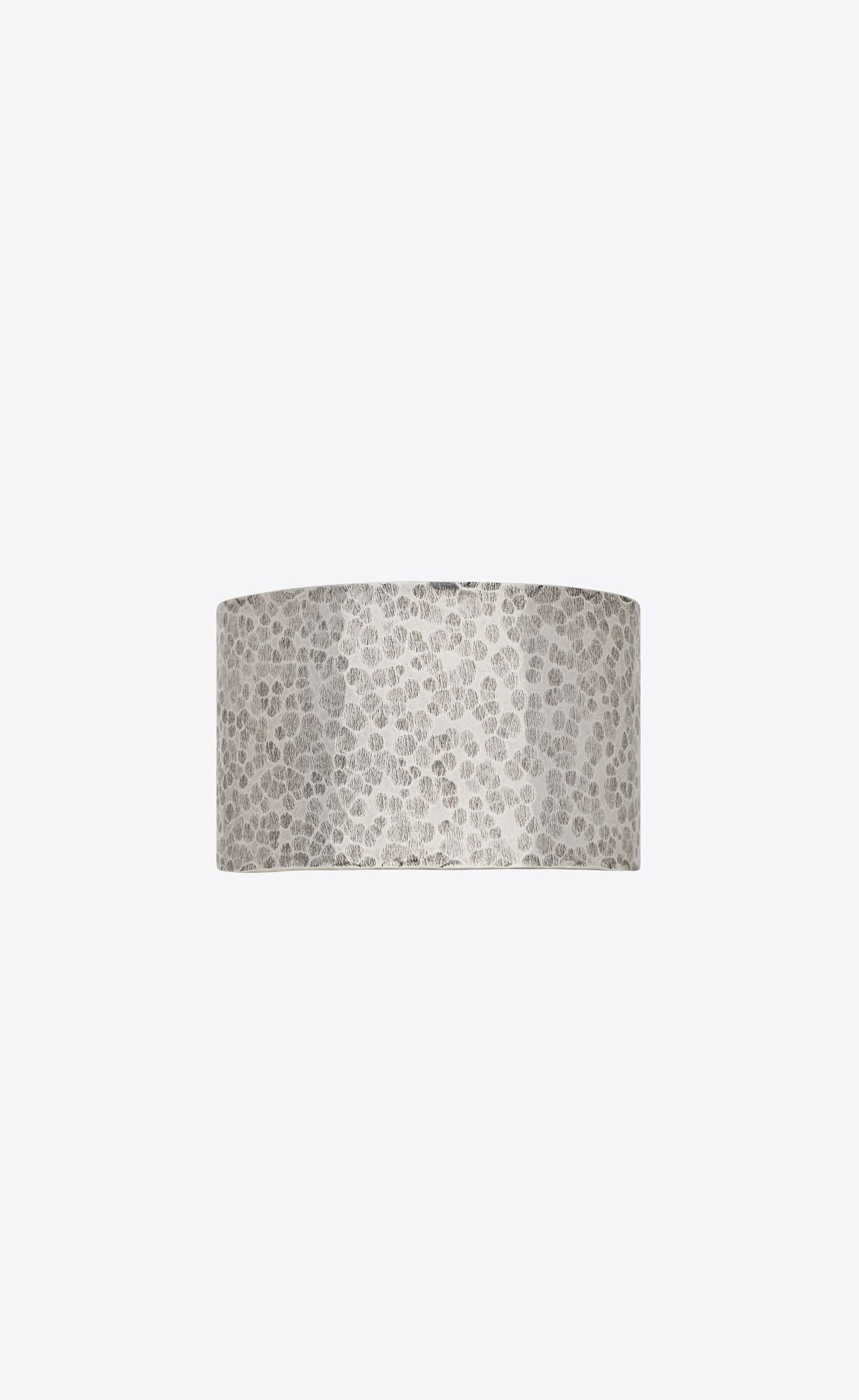 YSL Hammered Cuff Bracelet In Metal Strieborne | 58306-BLJH