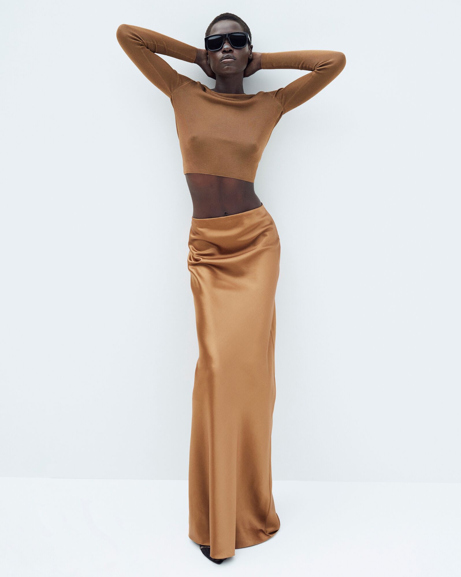 YSL Long Skirt In Crepe Satin Béžové | 35102-HYAX