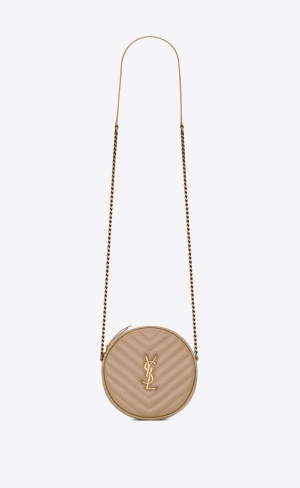 YSL Vinyle Round Camera Bag In Chevron-quilted Grain De Poudre Embossed Kozene Tmavo Béžové | 61420-EPOJ